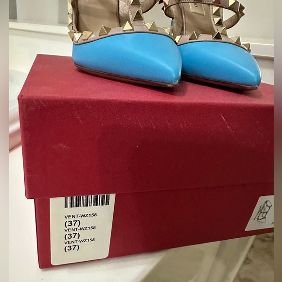 VALENTINO Rockstud Accents Leather Gold Stud T-strap Bright Blue Pump Heel 37 - Picture 5 of 15